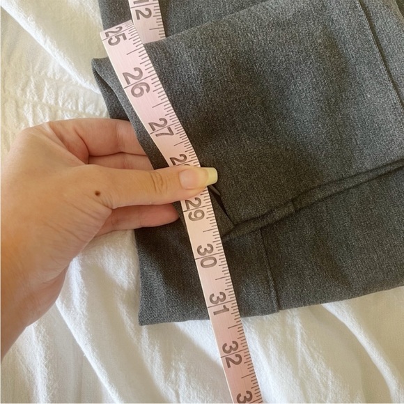 ANN TAYLOR Gray Skinny Dress Work Pants Size 2 - Picture 11 of 11